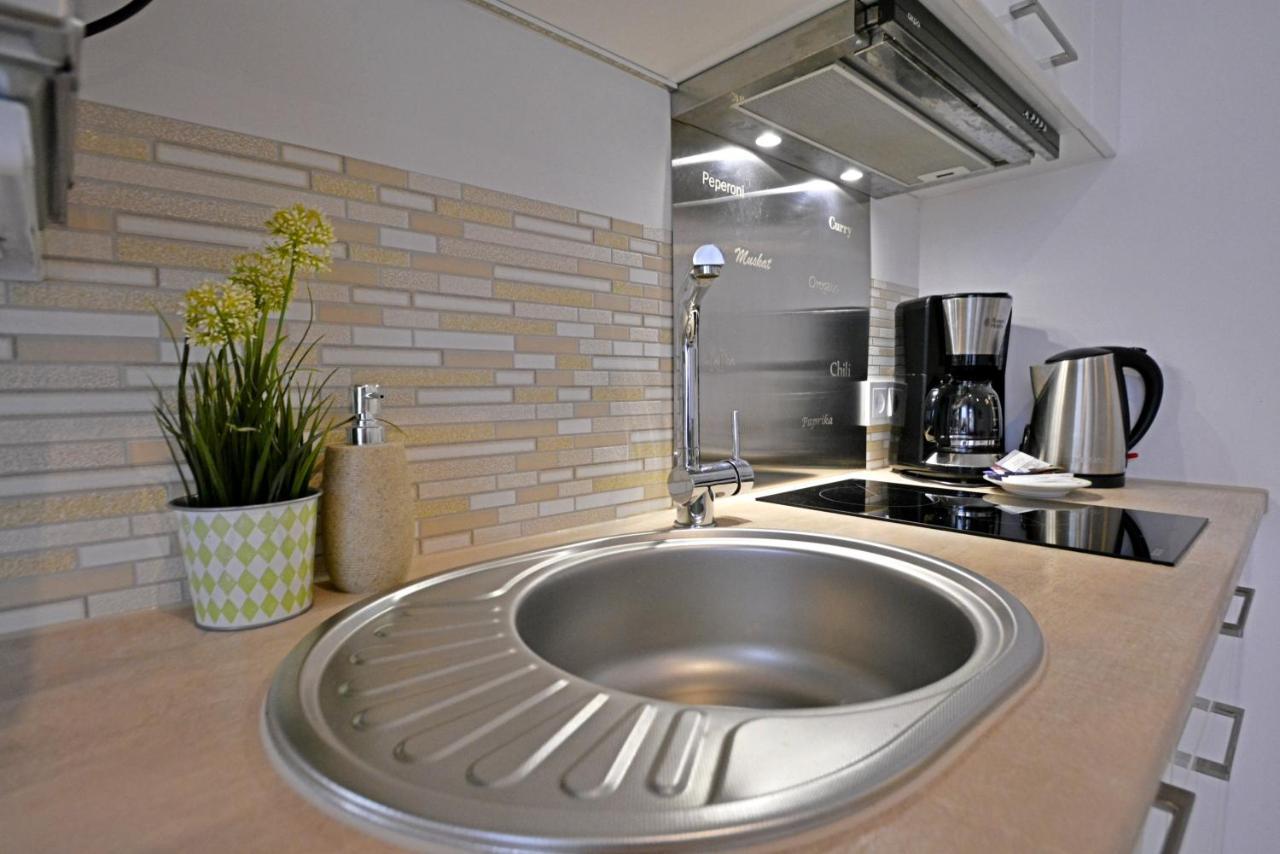 Świnoujście Apartamenty Bryza - Kwartal Rozy Wiatrow - Garaz מראה חיצוני תמונה